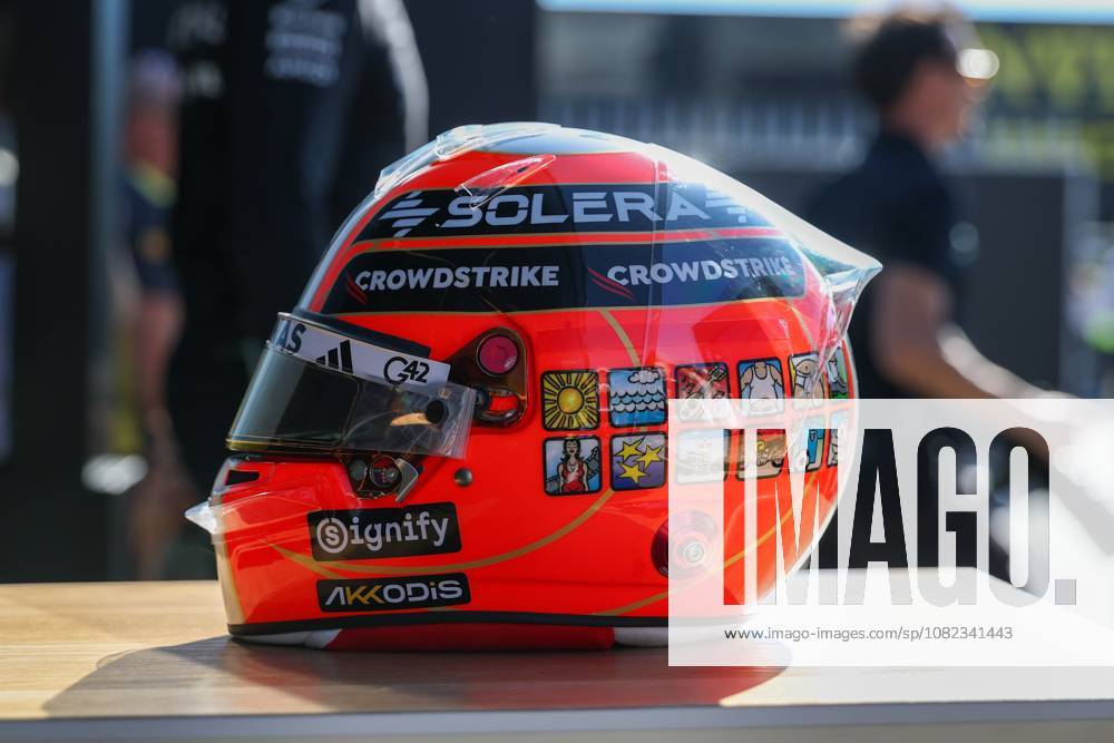 Kimi Antonelli s Mercedes AMG Petronas Helmet No. 12, Free Practice 1, Italian Grand Prix, Motorsports, Men, Formula 1, September 4, 2026, Monza, Lombardy, Italy