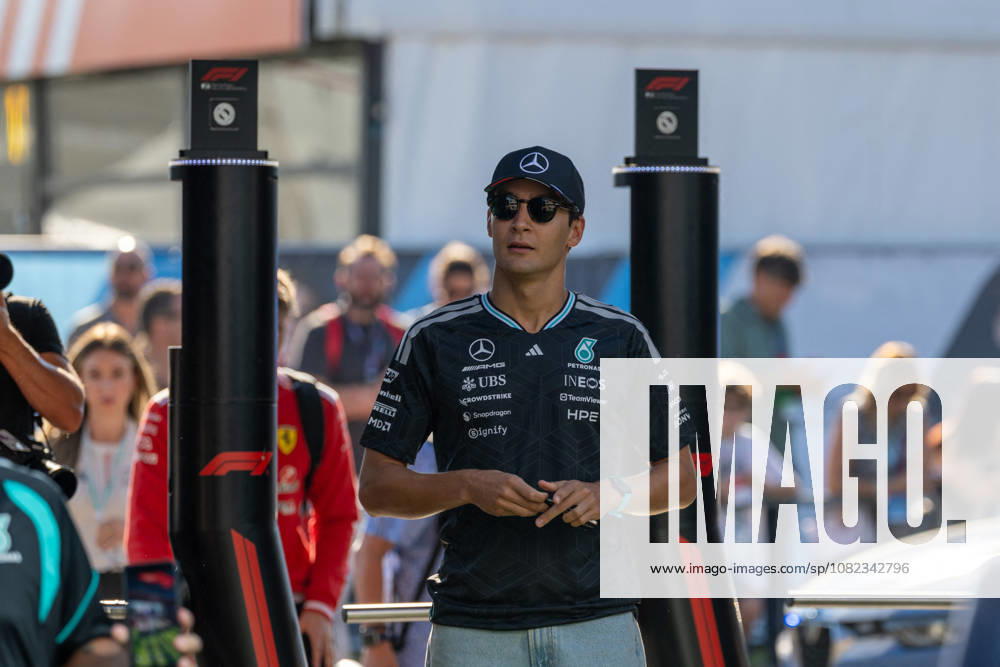 MOTORSPORTS - Formula 1 - 2026 Italian Grand Prix Photo by IPA ABACAPRESS.COM88099392 - George Russell (GBR) - Mercedes-AMG PETRONAS F1 Team during the 2026 Formula 1 Pirelli Italian Grand Prix at the Autodromo Nazionale Monza in Monza, Italy. Round 15 of 24 in the 2026 FIA Formula One World Championship, WM, Weltmeisterschaft held September 4–6, 2026. The Autodromo Nazionale Monza, the Temple of Speed, is the fastest circuit on the calendar and home to the tifosi. Italy Italy