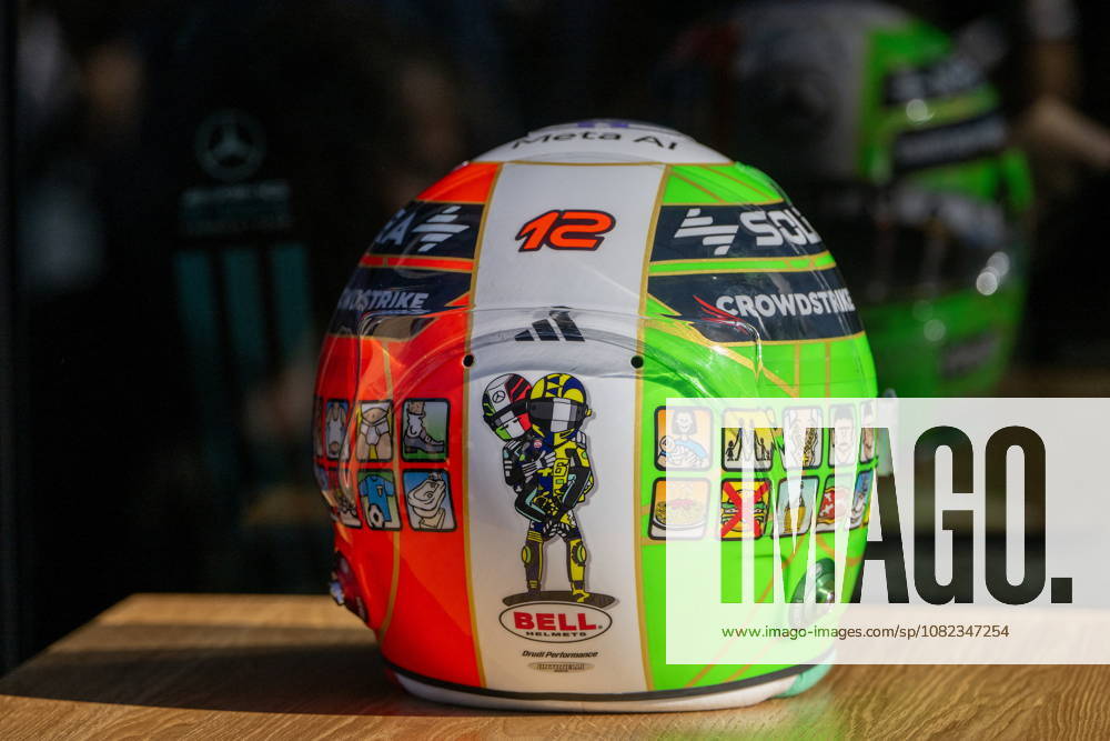 MOTORSPORTS - Formula 1 - 2026 Italian Grand Prix Photo by IPA ABACAPRESS.COM88103191 - Antonelli Retro Helmet at the 2026 Italian Grand Prix, Formula 1 Championship in Italy, Italy, September 4, 2026 Italy Italy