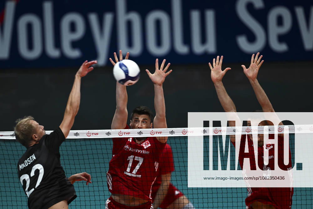 Turkiye v Denmark - CEV EuroVolley 2026 Men Friendly Match ANKARA, TURKIYE - SEPTEMBER 4: Oskar Madsen (L) of Denmark in action during a friendly match ahead of the 2026 CEV Men s European Volleyball Championship between Turkiye and Denmark at Baskent Volleyball Hall in Ankara, Turkiye, on September 4, 2026. Ismail Kaplan Anadolu Ankara Turkey. Editorial use only. Please get in touch for any other usage.