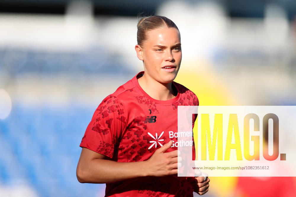 Cornelia Kramer, Bayer 04 Leverkusen, No. 7 warming up, GER, TSG 1899 Hoffenheim vs. Bayer 04 Leverkusen, soccer, Google Pixel Women s Bundesliga, Matchday 3, 2026–2027, April 9, 2026, DFL regulations prohibit any use of photographs as image sequences and or quasi-video, GER, TSG 1899 Hoffenheim vs. Bayer 04 Leverkusen, soccer, Google Pixel Women’s Bundesliga, Matchday 3, 2026–2027, September 4, 2026, Hoffenheim