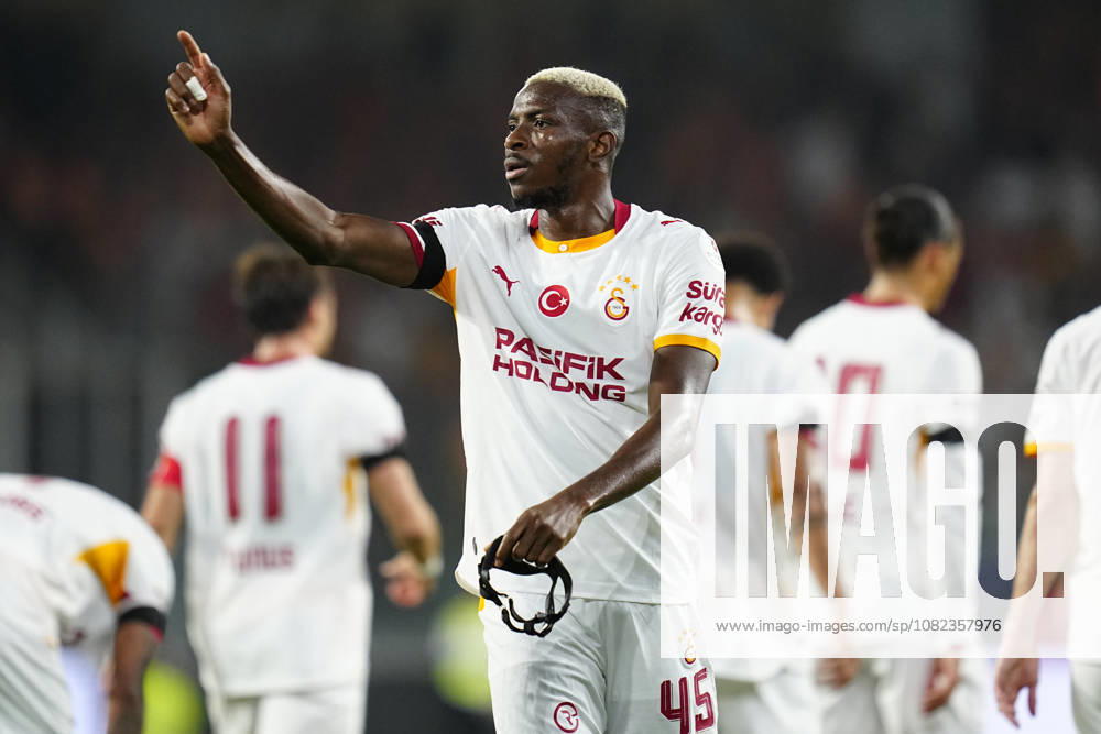Istanbul Basaksehir FK v Galatasaray SK - Trendyol Super Lig ISTANBUL, TURKIYE - SEPTEMBER 04: Victor Osimhen of Galatasaray celebrates after scoring his team s first goal during the Trendyol Super Lig match between Istanbul Basaksehir FK and Galatasaray SK at Basaksehir Fatih Terim Stadium on September 4, 2026 in Istanbul, Turkiye. Istanbul Basaksehir Fatih Terim Stadium Istanbul Turkiye