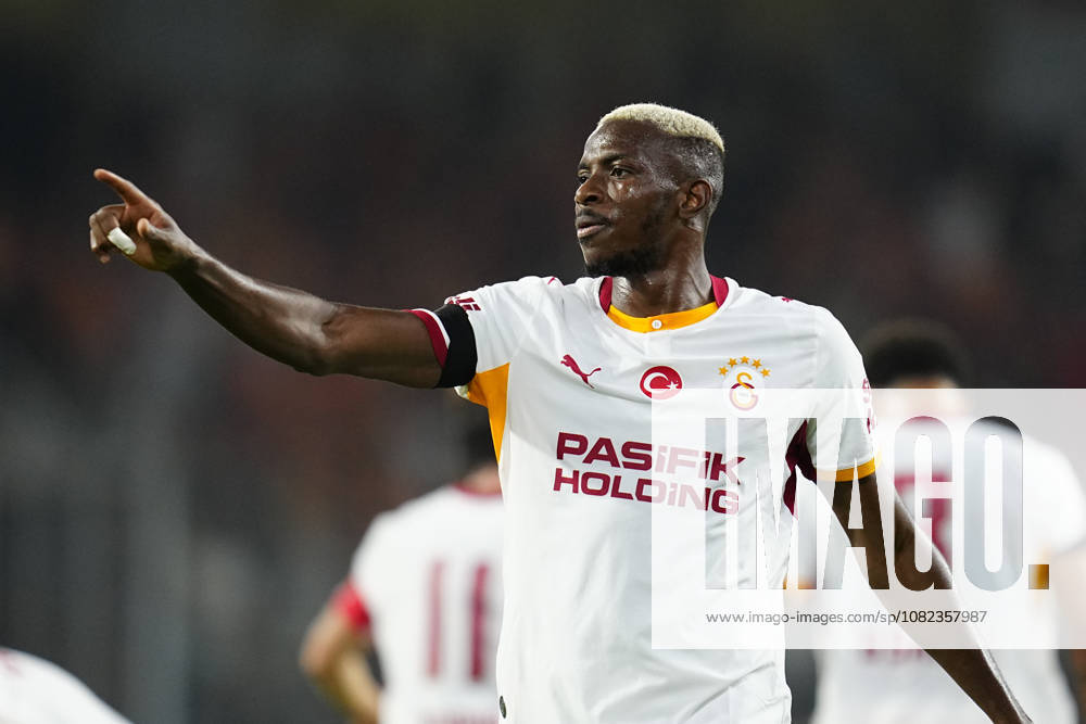 Istanbul Basaksehir FK v Galatasaray SK - Trendyol Super Lig ISTANBUL, TURKIYE - SEPTEMBER 04: Victor Osimhen of Galatasaray celebrates after scoring his team s first goal during the Trendyol Super Lig match between Istanbul Basaksehir FK and Galatasaray SK at Basaksehir Fatih Terim Stadium on September 4, 2026 in Istanbul, Turkiye. Istanbul Basaksehir Fatih Terim Stadium Istanbul Turkiye