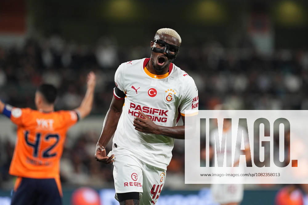Istanbul Basaksehir v Galatasaray - Turkish Super Lig ISTANBUL, TURKIYE - SEPTEMBER 4: Victor Osimhen (45) of Galatasaray celebrates after scoring a goal during the Turkish Super Lig 4th week football match between Istanbul Basaksehir and Galatasaray at Basaksehir Fatih Terim Stadium in Istanbul, Turkiye on September 4, 2026. Adem Kutucu Anadolu Istanbul Turkey. Editorial use only. Please get in touch for any other usage.