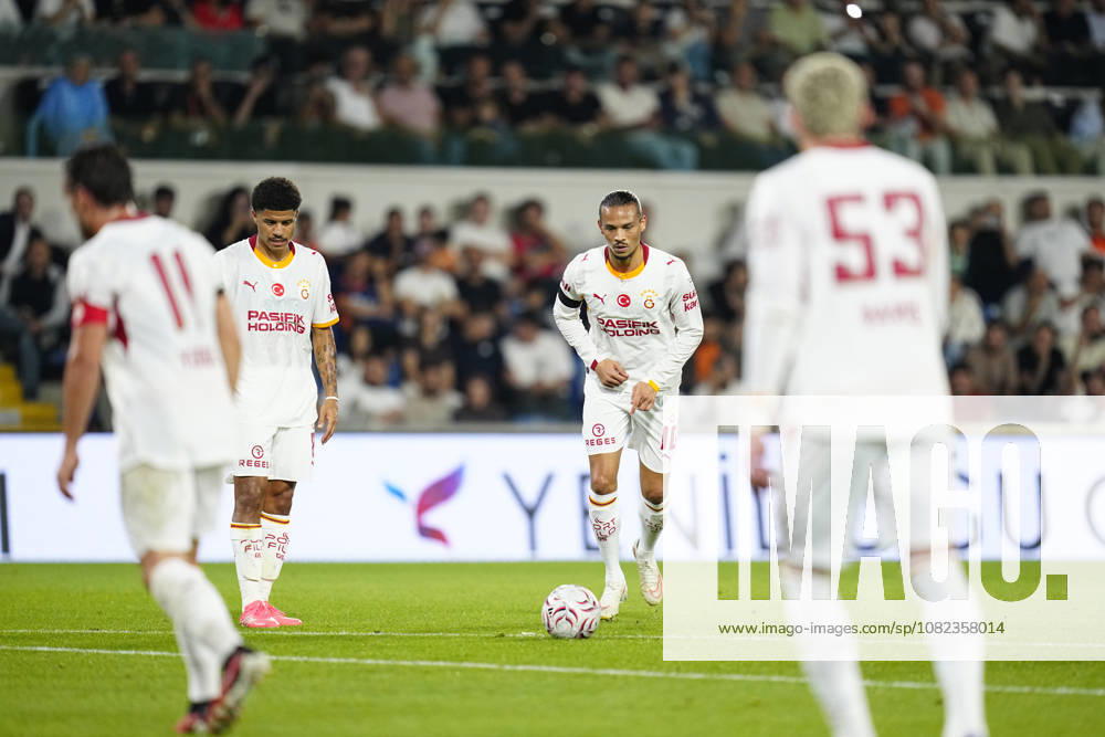 Istanbul Basaksehir FK v Galatasaray SK - Trendyol Super Lig ISTANBUL, TURKIYE - SEPTEMBER 04: Leroy Sane of Galatasaray is seen in action during the Trendyol Super Lig match between Istanbul Basaksehir FK and Galatasaray SK at Basaksehir Fatih Terim Stadium on September 4, 2026 in Istanbul, Turkiye. Istanbul Basaksehir Fatih Terim Stadium Istanbul Turkiye