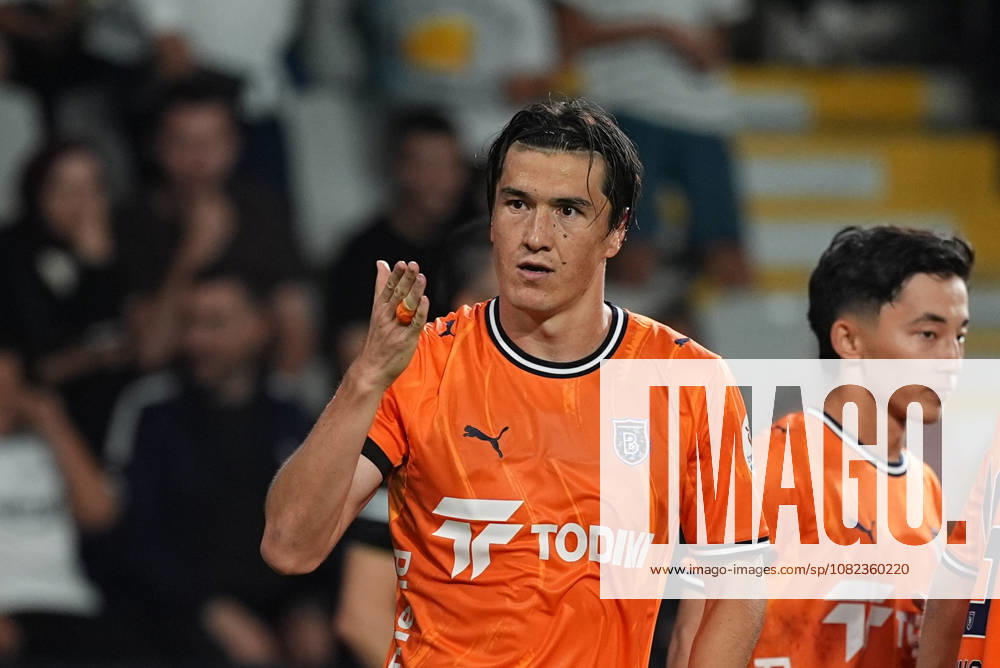 Istanbul Basaksehir v Galatasaray - Turkish Super Lig ISTANBUL, TURKIYE - SEPTEMBER 4: Eldor Shomurodov (14) of Istanbul Basaksehir celebrates after scoring a goal during the Turkish Super Lig 4th week football match between Istanbul Basaksehir and Galatasaray at Basaksehir Fatih Terim Stadium in Istanbul, Turkiye on September 4, 2026. Adem Kutucu Anadolu Istanbul Turkey. Editorial use only. Please get in touch for any other usage.