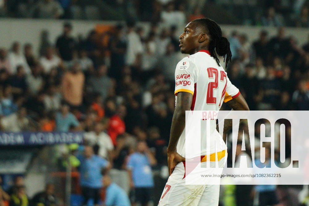 Rafael Leao (C) of Galatasaray looks on during the Turkish Super League 2026 27 match between Basaksehir and Galatasaray at the Basaksehir Fatih Terim Stadium in Istanbul, Turkey, on September 4, 2026. Basaksehir Turkey - ZUMAu194 20260904_zip_u194_036