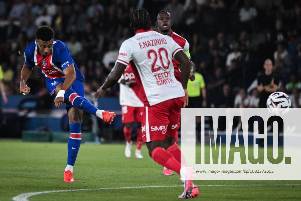 Ligue 1 PSG vs AS Monaco PARIS, FRANCE - SEPTEMBER 4, 2026: Paris Saint-Germains forward Desire Doue kicks the ball during the French L1 football match between Paris Saint-Germain and AS Monaco at the Parc des Princes stadium in Paris on September 4, 2026. Paris ÃŽle-de-France France
