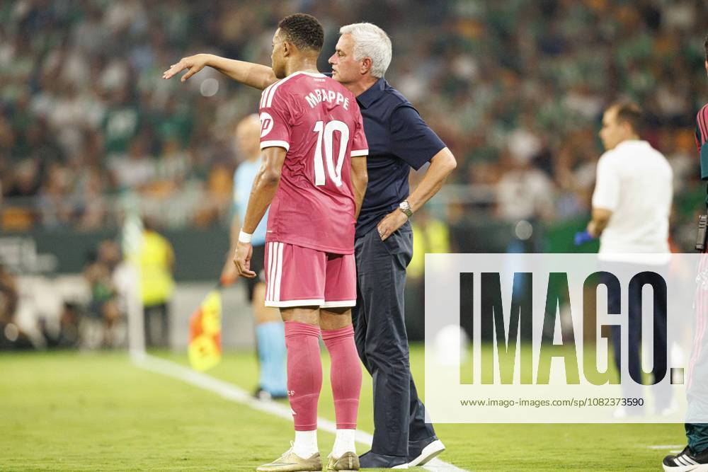 Kylian Mbappe Lotin and Head Coach Jose Mourinho (Real Madrid) seen in action during LaLiga EA SPORTS 2026 2027 game between teams of Real Betis Balompie and Real Madrid.Final Score: Real Betis Balompie 1-0 Real Madrid LaLiga EA SPORTS 2026 2027 - Real Betis Balompie And Real Madrid: Betis, Spain - 04 Sep 2026 - ZUMAs197 20260904_aaa_s197_375
