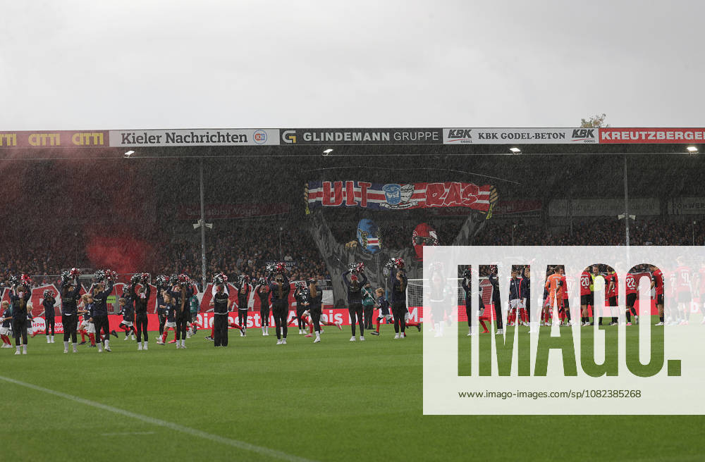 Choreography and Pyrotechnics: Choreography by the Kiwel Fans—Soccer, Men’s, 2026–2027 Season, 2. Bundesliga, Holstein Stadium, Holstein Kiel vs. 1. FC Nuremberg DFL REGULATIONS PROHIBIT ANY USE OF PHOTOGRAPHS AS IMAGE SEQUENCES AND OR QUASI-VIDEO