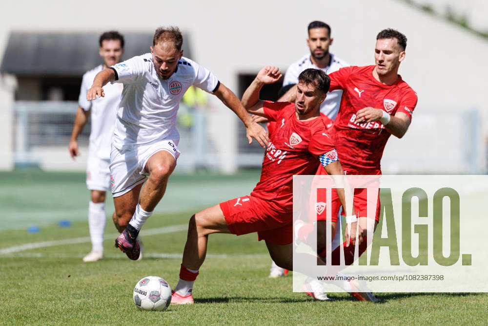 Jeton Abazi 9, TSV Landsberg, and Samed Bahar 8, TSV Buchbach, in the match between TSV Landsberg and TSV Buchbach, soccer, men s, Bavarian Regional League, 2026–2027, Matchday 7 on September 5, 2026, in Landsberg am Lech, Sportpark, Bavaria, Germany