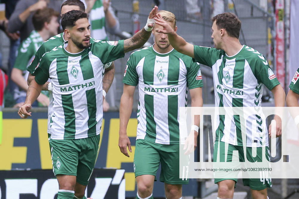 Eren Dinkci of Werder Bremen celebrates his 1-0 goal with Youri Regeer of Werder Bremen during the Bundesliga match between SV Werder Bremen and RB Leipzig at Weserstadion on September 5, 2026, in Bremen, Germany. Photo by Marco Steinbrenner, DeFodi Images. Eren Dinkci of Werder Bremen celebrates after scoring his team’s first goal with Youri Regeer of Werder Bremen during the Bundesliga match between SV Werder Bremen and RB Leipzig at Weserstadion on September 5, 2026 in Bremen, Germany. Photo by Marco Steinbrenner, DeFodi Images. DFB and DFL regulations prohibit any use of photographs as image sequences and or quasi-video. Photo by Marco Steinbrenner, DeFodi Images.