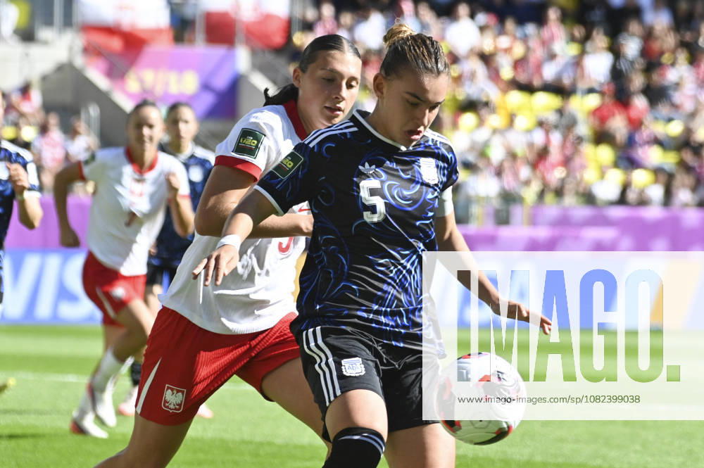 SOCCER - FIFA World Cup, WM, Weltmeisterschaft, Fussball - U-20 Women s - Poland vs. Argentina Photo by IPA ABACAPRESS.COM88148378 - Emilia Sobierajska (POL) and Agustina Maldonado (ARG) during the FIFA U-20 Women s World Cup match between Poland and Argentina in Katowice, Poland, on September 5, 2026 Katowice Poland