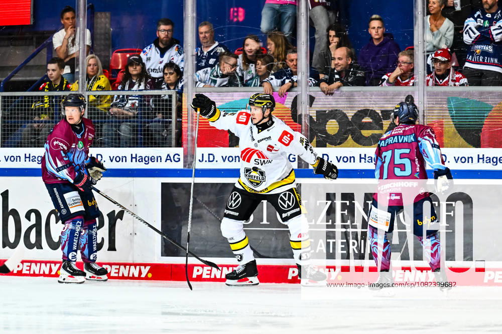 Emil Johansson, Iserlohn Roosters, 57; Adam Payerl, Krefeld Pinguine, 90; Julian Napravnik, Iserlohn Roosters, 75, GER, Iserlohn Roosters vs. Krefeld Pinguine, Ice Hockey, Penny DEL, Exhibition Game, 2026–2027 Season, August 5, 2026, GER, Iserlohn Roosters vs. Krefeld Pinguine, Ice Hockey, Penny DEL, Exhibition Game, 2026–2027 Season, August 5, 2026, Iserlohn