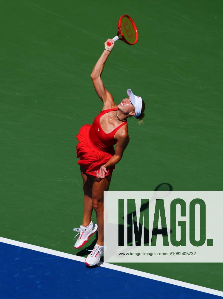 Anastasia Potapova in third round action 2026 US Open, Day Seven, USTA Billie Jean King National Tennis Center, New York, USA - 05 Sep 2026New York USTA Billie Jean King National T New York (NY) United States of America
