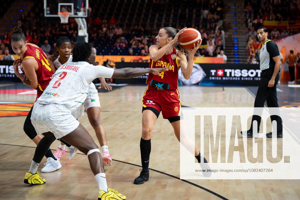 Mali v Spain: Group A - FIBA Women s Basketball World Cup Germany 2026 Mariona Ortiz plays during the FIBA Women s Basketball World Cup 2026 match between Mali and Spain in Berlin, Germany, on September 5, 2026. Berlin Germany