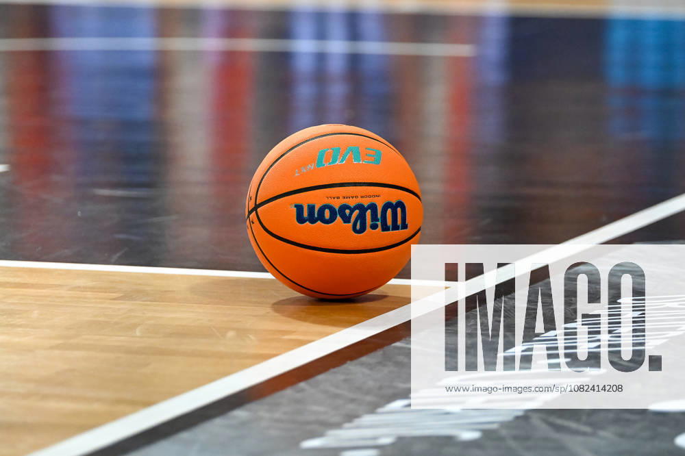 Basketball, stock photo, ball on the court: RASTA Vechta vs. Bakken Bears, exhibition game, 2026–2027 season, September 5, 2026, RASTA Vechta vs. Bakken Bears, exhibition game, 2026–2027 season, September 5, 2026, Vechta