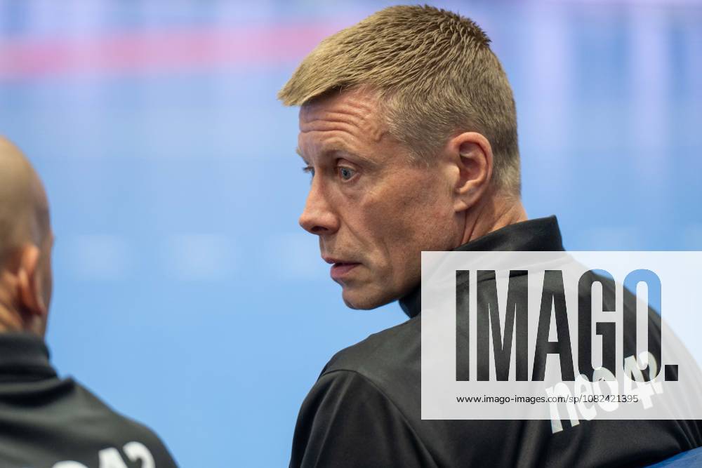 Guðjon Valur Sigurðsson, Head Coach, VfL Gummersbach, VfL Gummersbach vs. MT Melsungen, Opel Handball Bundesliga, Men s Division, Matchday 3, September 5, 2026, Gummersbach, North Rhine-Westphalia, Germany