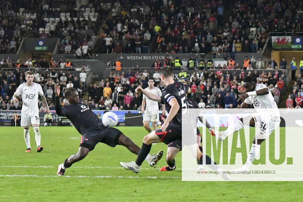 Football - 2026 2027 Sky Bet EFL Championship - Swansea City vs. Wrexham - Swansea.com Stadium - Saturday 5th September 2026 Joseph Opoku SWANSEA shoots at goal