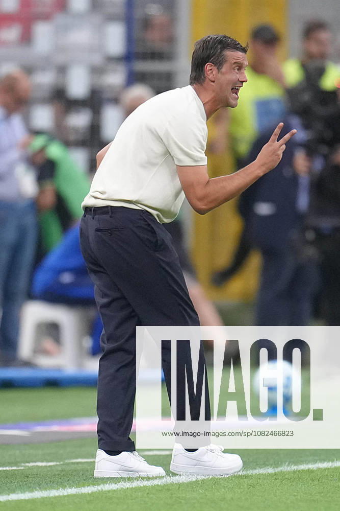 Milano , ITALY, September 5: Cristian Chivu of Internazionale during the Italian Serie A Championship Internazionale vs SSC Napoli in milano Italy , Stadio Meazza