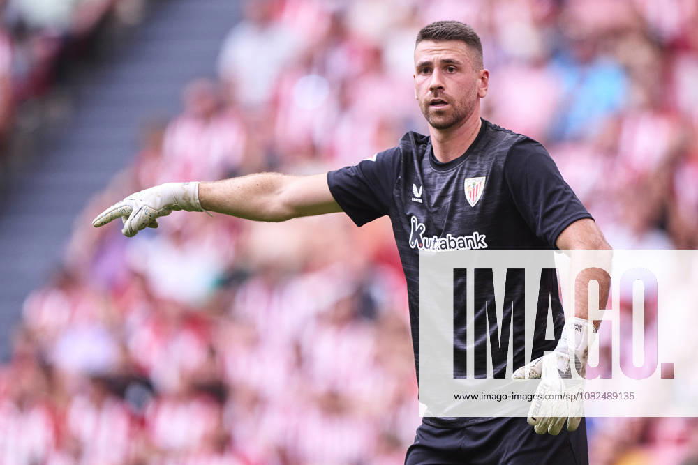 Athletic Club v Atletico de Madrid - LaLiga EA Sports 2026 27 Unai Simon of Athletic Club watches during the LaLiga EA Sports match between Athletic Club and Atletico de Madrid at Estadio San Mames in Bilbao, Spain, on September 5, 2026. Bilbao Spain