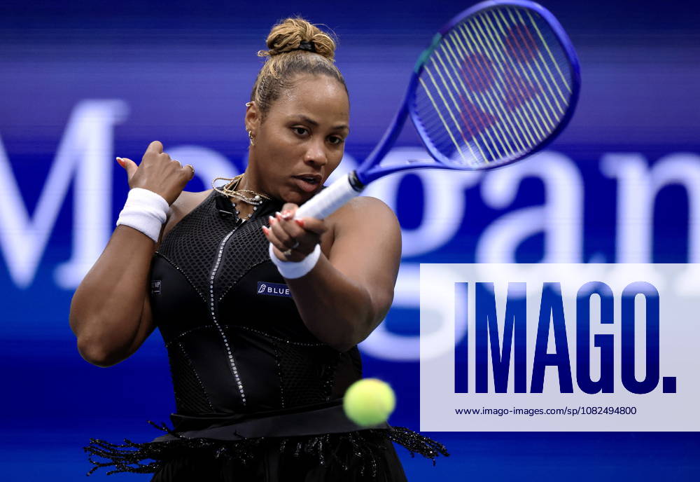 US Open tennis tournament - Day 8 Taylor Townsend of the USA in action against Aryna Sabalenka of Belarus during their Women s Singles match at the US Open Tennis Championships at the USTA Billie Jean King National Tennis Center in Flushing Meadows, New York, USA, 06 September 2026. The 2026 US Open tournament runs from 23 August through 13 September. FLUSHING MEADOWS NEW YORK United States