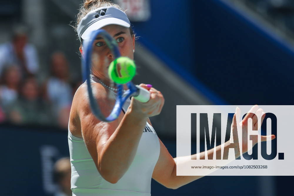 US Open tennis tournament - Day 8 Linda Noskova of Czechia in action against Marta Kostyuk of Ukraine during their Womens Singles match at the US Open Tennis Championships at the USTA Billie Jean King National Tennis Center in Flushing Meadows, New York, USA, 06 September 2026. The 2026 US Open tournament runs from 23 August through 13 September. FLUSHING MEADOWS NEW YORK United States