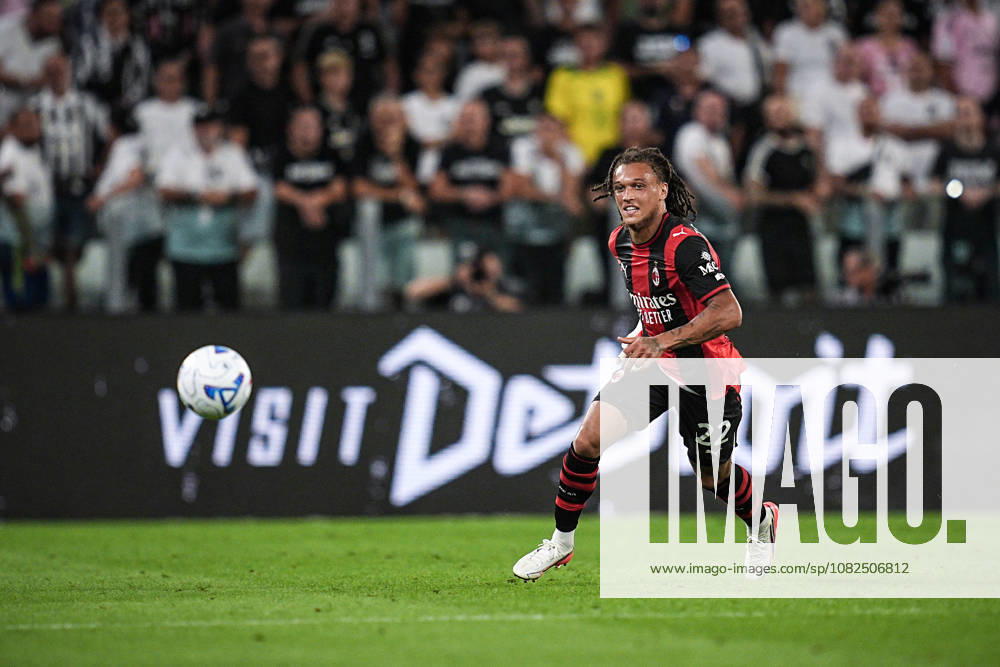 AC Milan s Diego Moreira during the Serie A soccer match between Juventus and Milan at the Allianz Stadium in Turin, north west Italy - Sunday, September 06, 2026. - Soccer .