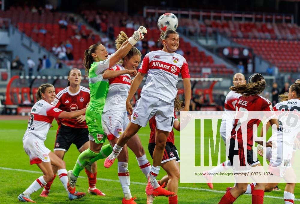 Soccer Season 2026–2027 Women’s Bundesliga Matchday 3: FC Nürnberg (FCN) vs. VfB Stuttgart Sports Photo by Zink DaMa Laura Giuliani 1, VfB Stuttgart punches the ball away