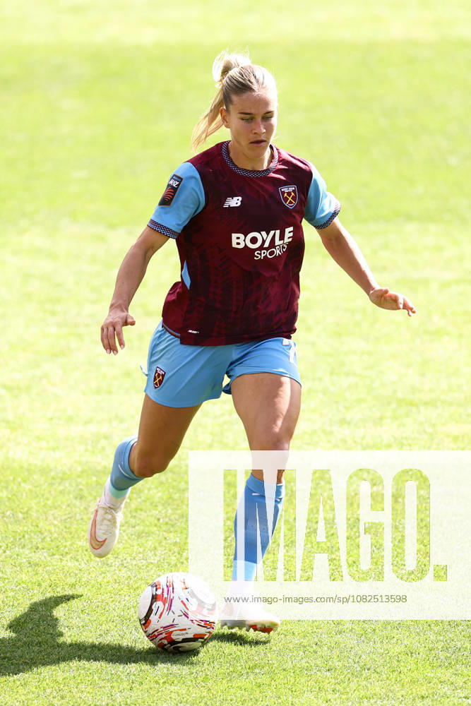 Spurs gegen West Ham Women, 6. September 2026, London Women’s Super League: Tottenham Hotspur gegen West Ham United – Nadine Riesen von West Ham United. Foto: Jacques Feeney. Abseits. London, Großbritannien