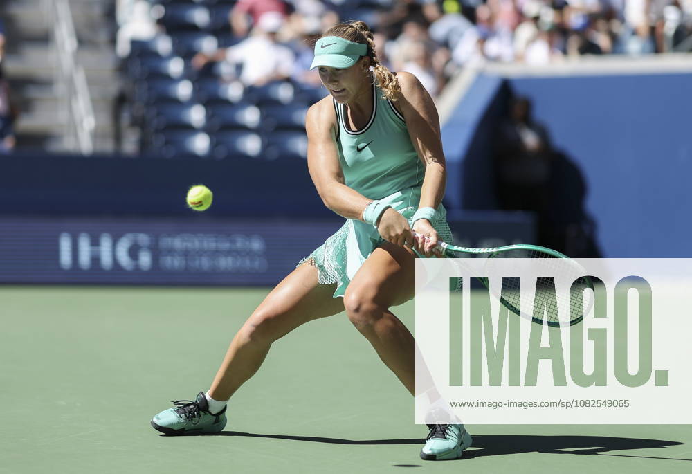 US Open tennis tournament - Day 9 Mirra Andreeva of Russia in action against Anastasia Potapova of Austria during the Women s Singles round 4 of the US Open Tennis Championships at the USTA Billie Jean King National Tennis Center in Flushing Meadows, New York, USA, 07 September 2026. The 2026 US Open tournament runs from 23 August through 13 September. FLUSHING MEADOWS NEW YORK United States