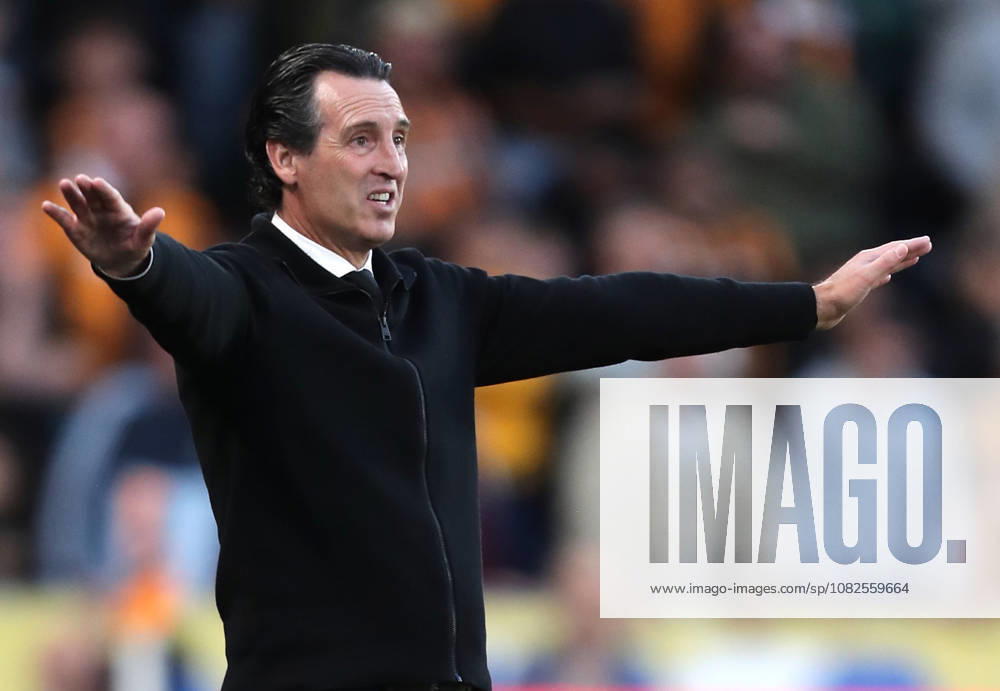 Hull City v Aston Villa FC - Premier League 2026 27 Unai Emery, Manager of Aston Villa on the side line during the Premier League 2026 27 match between Hull City and Aston Villa FC at MKM Stadium on September 5, 2026 in Hull, England. WARNING! This Photograph May Only Be Used For Newspaper And Or Magazine Editorial Purposes. May Not Be Used For Publications Involving 1 player, 1 Club Or 1 Competition Without Written Authorisation From Football DataCo Ltd. For Any Queries, Please Contact Football DataCo Ltd on +44 (0) 207 864 9121 Hull MKM Stadium England United Kingdom