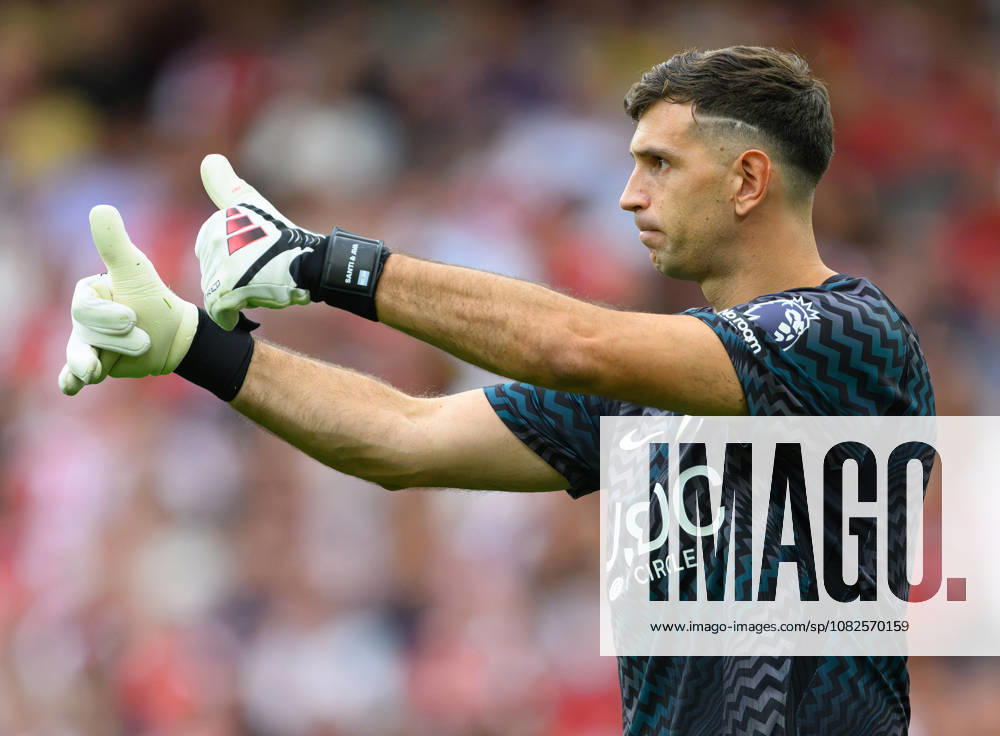 Arsenal v Chelsea - Premier League - The Emirates - London. Arsenal v Chelsea - Premier League - The Emirates - London. Chelsea s Emiliano Martinez. Picture : Mark Pain LONDON England
