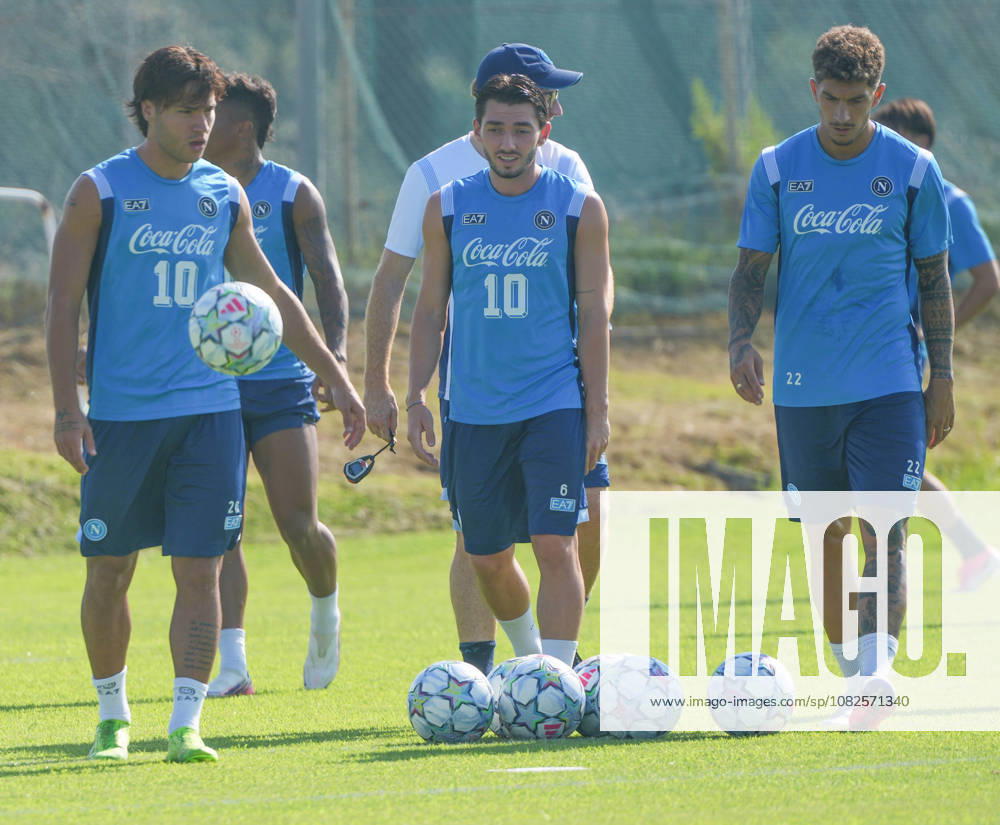 Allenamento SSC Napoli a Castelvolturno Billy Gilmur of SSC Napoli Durante lallenamento pre partita Champions League tra Napoli ed Arsenal a Castelvolturno del 08 09 2026 Castelvolturno Centro Sportivo SSC Napoli Campania ITALIA