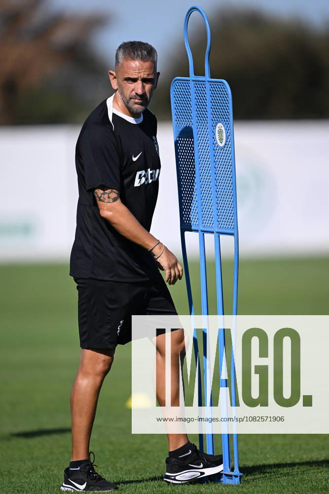 Ahead of Sporting CP - Galatasaray UEFA Champions League opener LISBON, PORTUGAL - SEPTEMBER 08: Sporting CP head coach Rui Borges is seen during a training session at the Cristiano Ronaldo Academy in Lisbon, Portugal on September 08, 2026, ahead of their UEFA Champions League opening match against Galatasaray. Burak Akbulut Anadolu Lisbon Portugal. Editorial use only. Please get in touch for any other usage.