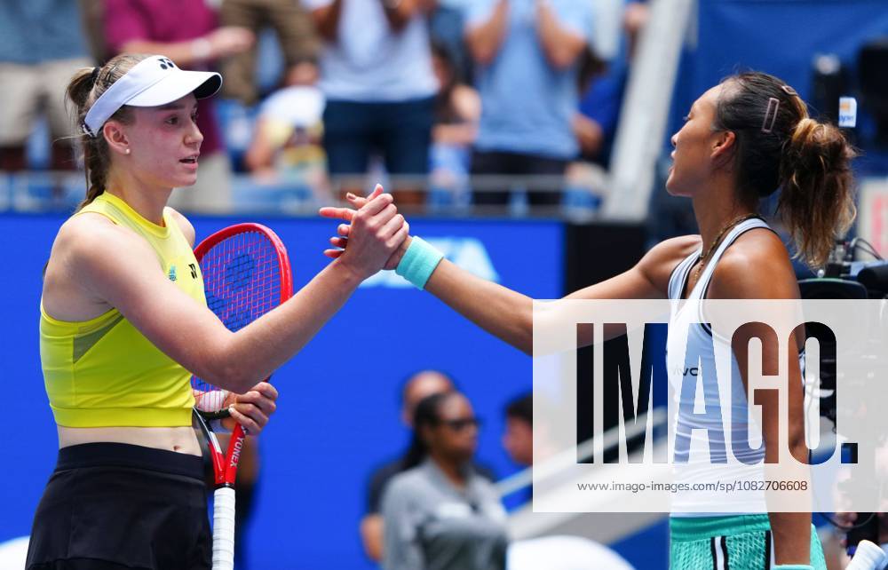 Elena Rybakina is congratulated for her quarter final win by Qinwen Zheng 2026 US Open, Day Eleven, USTA Billie Jean King National Tennis Center, New York, USA - 09 Sep 2026New York USTA Billie Jean King National T New York (NY) United States of America