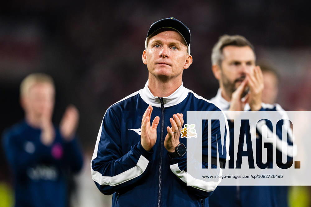 Viking head coach Morten Jensen looks dejected after the UEFA Champions League soccer match between VfB Stuttgart and Viking on September 9, 2026 in Stuttgart. Photo by Marius Simensen, BILDBYRAN COP 238 MM0072 bbeng depp football fotball fotboll mesterligaen soccer uefa champions league vfb stuttgart viking