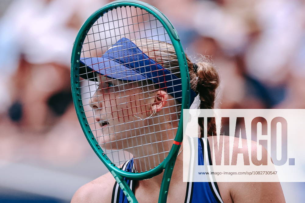 US Open tennis tournament - Day 11 Mirra Andreeva of Russia in action against Coco Gauff of USA during the Women s Singles Quarter Finals match of the US Open Tennis Championships in Flushing Meadows, New York, USA, 09 September 2026. FLUSHING MEADOWS NEW YORK United States