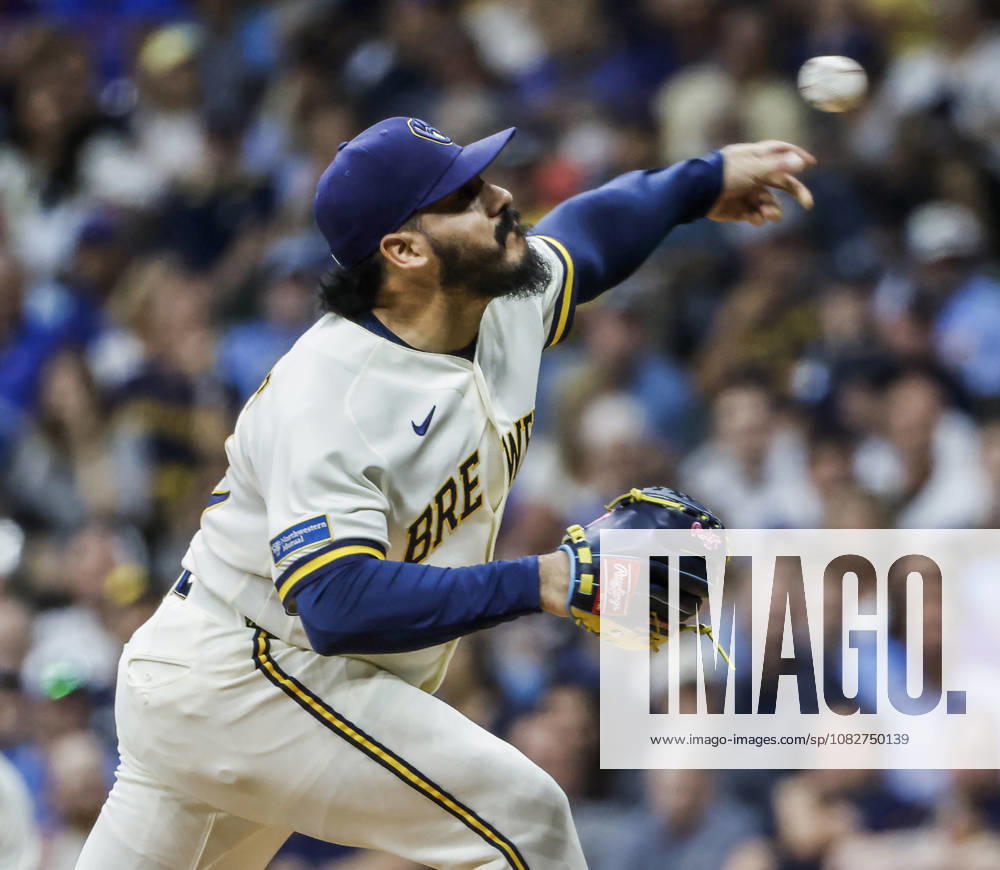 Milwaukee Brewers relief pitcher Jojo Romero throws in the sixth inning of the MLB, Baseball Herren, USA game between the Chicago Cubs and the Milwaukee Brewers at American Family Field in Milwaukee, Wisconsin on Wednesday, September 9, 2026. MIL20260909825 TANNENxMAURY