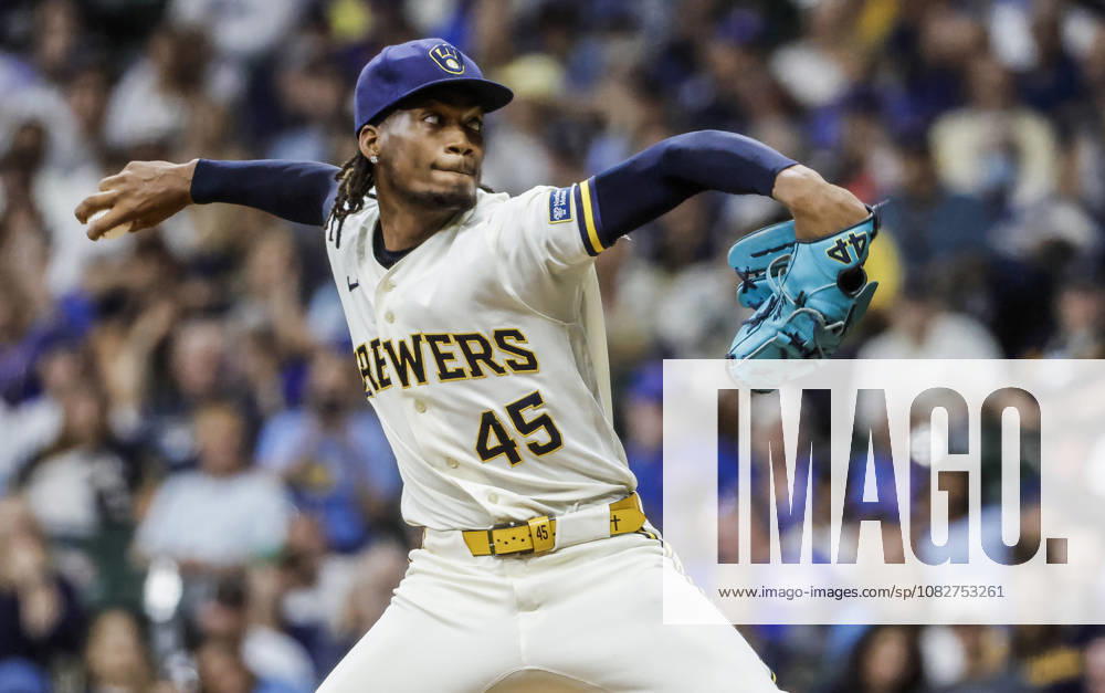 Milwaukee Brewers relief pitcher Abner Uribe throws in the ninth inning of the MLB, Baseball Herren, USA game between the Chicago Cubs and the Milwaukee Brewers at American Family Field in Milwaukee, Wisconsin on Wednesday, September 9, 2026. The Brewers defeated the Cubs 8-6 to sweep the three game series. 28MIL20260909837 TANNENxMAURY
