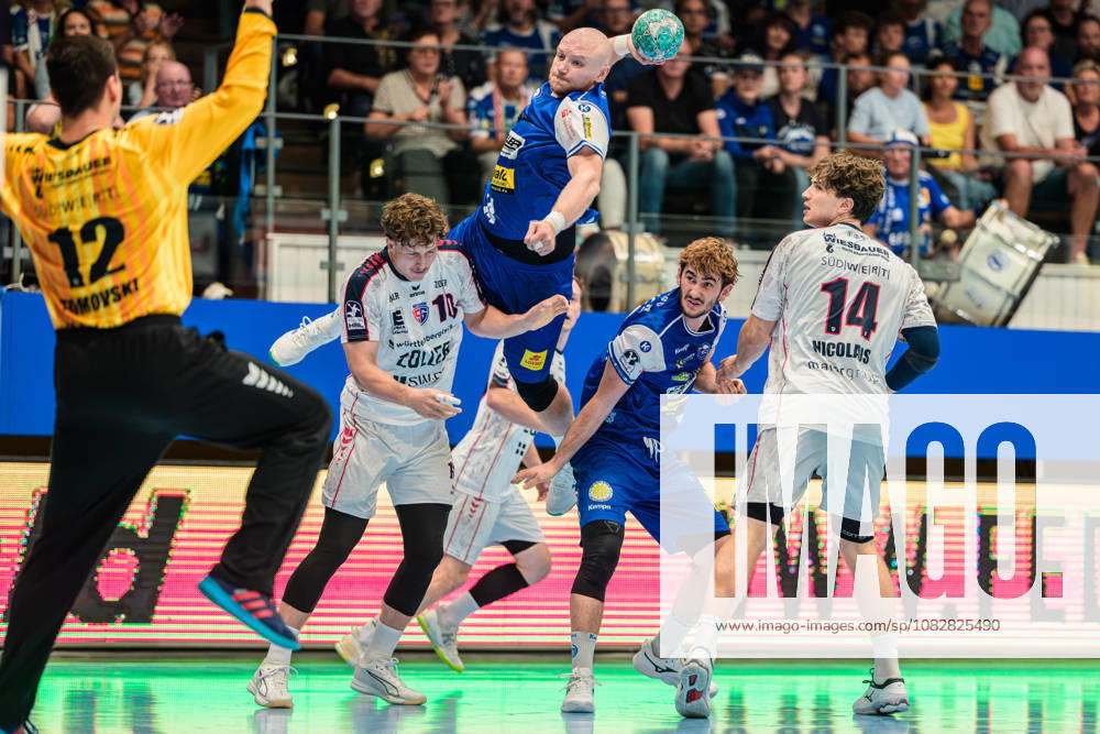 Peter Walz, ThSV Eisenach, 14, Martin Tomovski, SG BBM Bietigheim, 12, Jonas Josef, SG BBM Bietigheim, 10, Fynn Luca Nicolaus, SG BBM Bietigheim, 14, Stephan Seitz, ThSV Eisenach, 44 GER, ThSV Eisenach vs. SG BBM Bietigheim, 1st Opel Handball Bundesliga, Handball, Matchday 4, 2026–2027 Season, 7:00 p.m., September 10, 2026 GER, ThSV Eisenach vs. SG BBM Bietigheim, 1st Opel Handball Bundesliga, Handball, Matchday 4, 2026–2027 season, 7:00 p.m., September 10, 2026, Eisenach