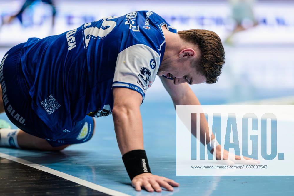 Felix Aellen, ThSV Eisenach, 22, lies on the floor after a shot. GER, ThSV Eisenach vs. SG BBM Bietigheim, 1st Opel Handball Bundesliga, Handball, Matchday 4, 2026–2027 Season, 7:00 p.m., September 10, 2026 GER, ThSV Eisenach vs. SG BBM Bietigheim, 1st Opel Handball Bundesliga, Handball, Matchday 4, 2026–2027 season, 7:00 p.m., September 10, 2026, Eisenach