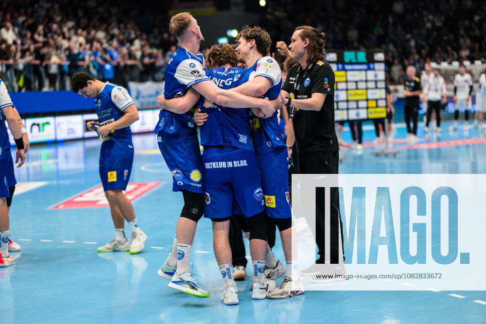 Tillman Leu (ThSV Eisenach, 99), Stephan Seitz (ThSV Eisenach, 44), and Dominik Solak (ThSV Eisenach, 30) celebrate after the final whistle in Germany, ThSV Eisenach vs. SG BBM Bietigheim, 1 Opel Handball Bundesliga, Handball, Matchday 4, 2026–2027 season, 7:00 p.m., September 10, 2026 GER, ThSV Eisenach vs. SG BBM Bietigheim, 1st Opel Handball Bundesliga, Handball, Matchday 4, 2026–2027 season, 7:00 p.m., September 10, 2026, Eisenach