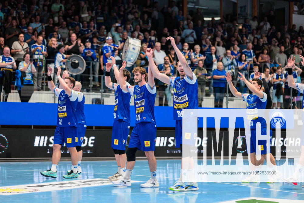 Celebrating after the game: Stephan Seitz (ThSV Eisenach, 44), Dominik Solak (ThSV Eisenach, 30), Felix Aellen (ThSV Eisenach, 22), Tillman Leu (ThSV Eisenach, 99), Gian Attenhofer (ThSV Eisenach, 11 GER), ThSV Eisenach vs. SG BBM Bietigheim, 1st Opel Handball Bundesliga, handball, Matchday 4, 2026–2027 season, 7:00 p.m., September 10, 2026 (GER), ThSV Eisenach vs. SG BBM Bietigheim, 1st Opel Handball Bundesliga, Handball, Matchday 4, 2026–2027 season, 7:00 p.m., September 10, 2026, Eisenach