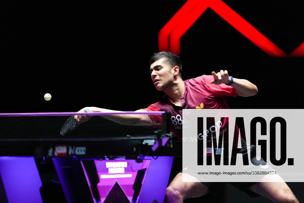 (260911) -- MACAO, Sept. 11, 2026 -- Kanak Jha hits a return during the men s singles round of 16 match between Zhou Qihao of China and Kanak Jha of the United States at the 2026 World Table tennis, Tischtennis (WTT) Champions Macao in Macao, south China, Sept. 11, 2026. ) (SP)CHINA-MACAO-TABLE TENNIS-WTT-MEN S SINGLES (CN) CheongxKamxKa