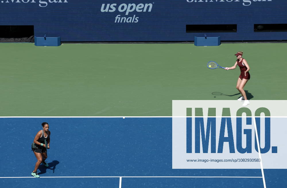 US Open tennis tournament - Day 13 Robin Montgomery of United States (L) in action as she plays alongside teammate Ashlyn Krueger of United States during their Women s Doubles Final match against Katerina Siniakova of Czech Republic and Taylor Townsend of United States at Arthur Ashe Stadium in the USTA Billie Jean King National Tennis Center in Flushing Meadows, New York, USA, 11 September 2026. FLUSHING MEADOWS NEW YORK United States