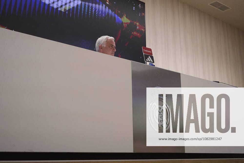 LaLiga EA SPORTS 2026 2027 - Real Madrid CF press conference, PK, Pressekonferenz in Madrid, Spain - 11 Sep 2026 Coach Jose Mourinho (Real Madrid CF) attends a press conference on the eve of the LaLiga EA SPORTS 2026 2027 match between Real Madrid CF and Rayo Vallecano Real Madrid CF holds a press conference ahead of their next LaLiga match. Madrid Spain