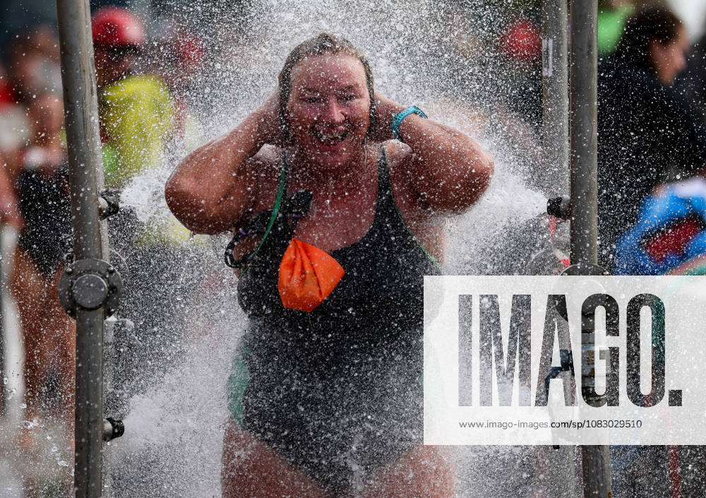 REPRO FREE *PRESS RELEASE NO REPRODUCTION FEE* 106th Dublin City Liffey Swim 2026, River Liffey, Dublin 12 9 2026 A competitor washes down after the race A competitor washes down after the race 12 9 2026