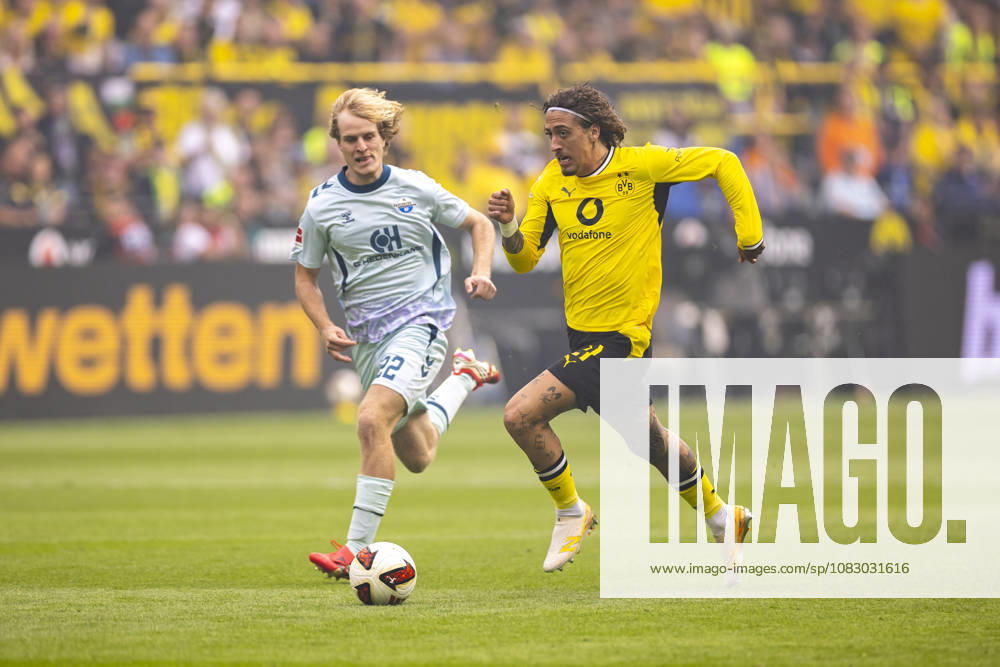 Soccer, Matchday 3 of the 1st Bundesliga, Borussia Dortmund vs. SC Paderborn v l Mattes Hansen SC Paderborn 07, Fabio Silva, Borussia Dortmund, Signal Iduna Park, North Rhine-Westphalia, Germany, xRHR, PHOTO DEx