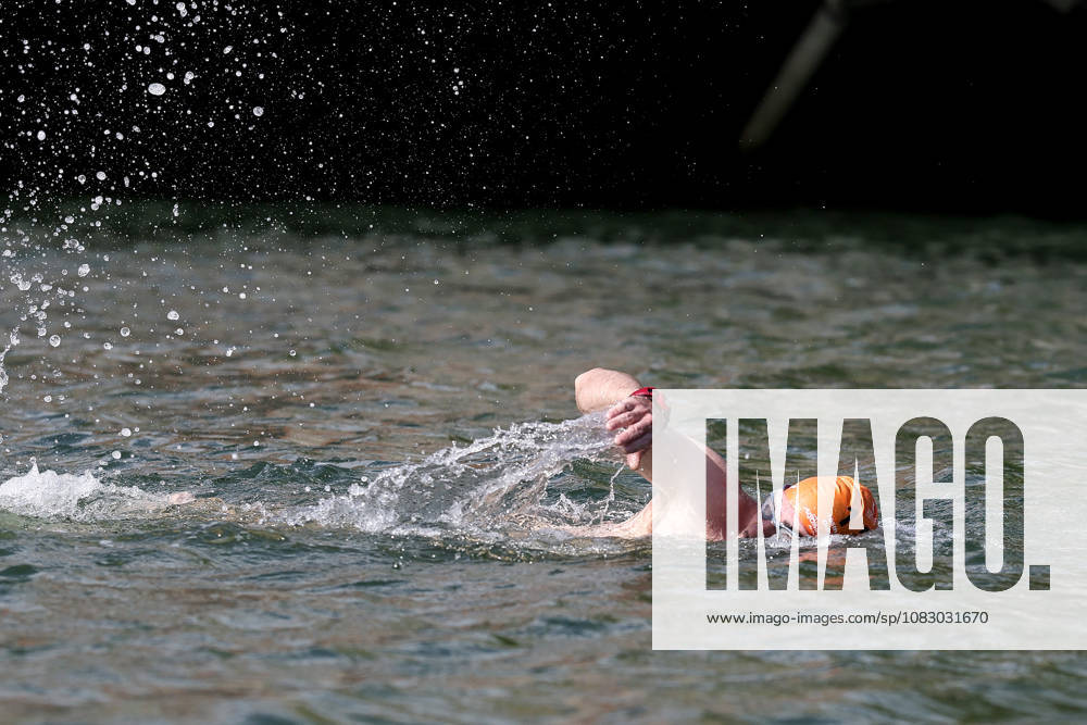REPRO FREE *PRESS RELEASE NO REPRODUCTION FEE* 106th Dublin City Liffey Swim 2026, River Liffey, Dublin 12 9 2026 Bruno Delmonte on his way to victory Bruno Delmonte on his way to victory 12 9 2026